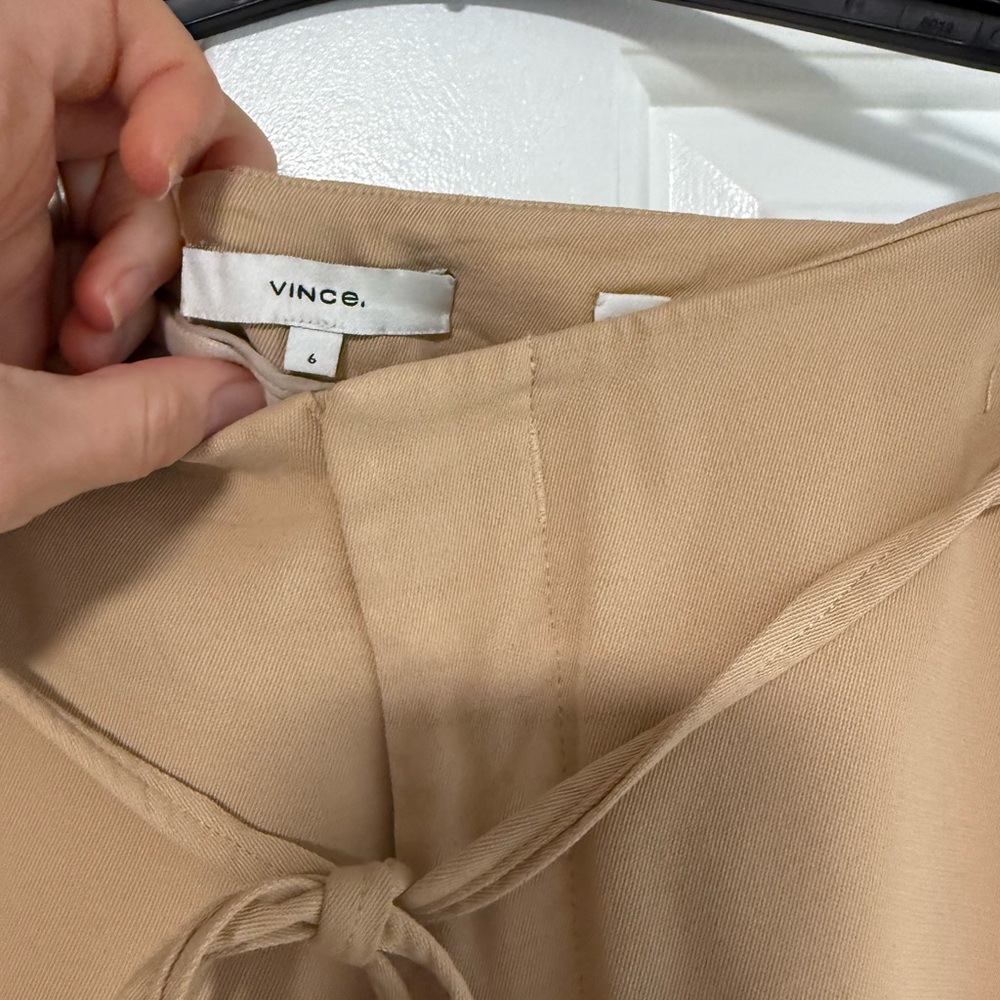 Vince Tan dress pants - size 6